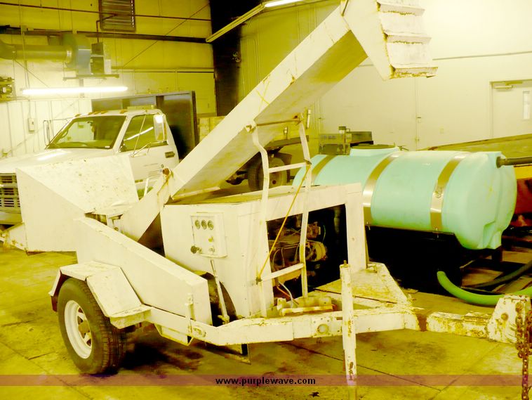 image for item 5255 Pull behind wood chipper