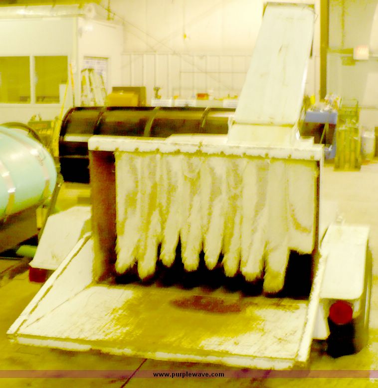 image for item 5255 Pull behind wood chipper