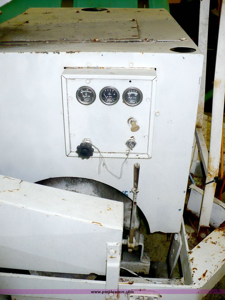 image for item 5255 Pull behind wood chipper