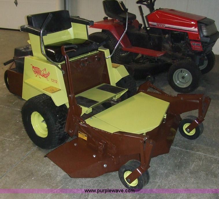image for item 6621 Grasshopper 1212 zero turn riding lawn mower