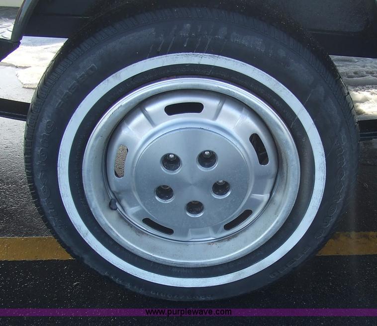 image for item 6622 Shop built single axle trailer