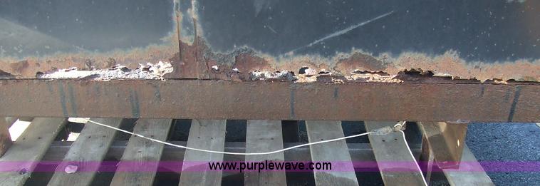 image for item 6623 Pickup truck flat bed