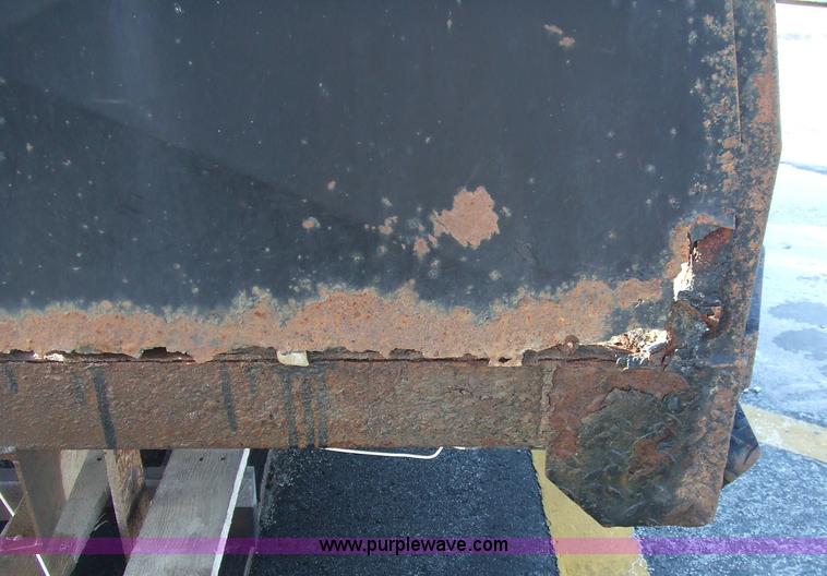 image for item 6623 Pickup truck flat bed