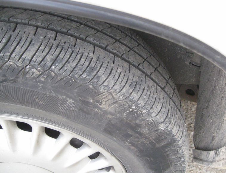 image for item 6650 1997 Buick Lesabre custom