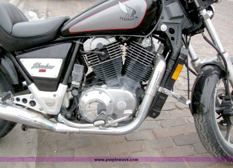 image for item 6807 1986 Honda Shadow VT