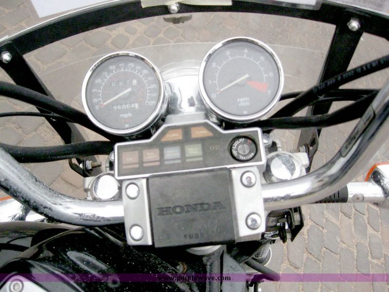 image for item 6807 1986 Honda Shadow VT