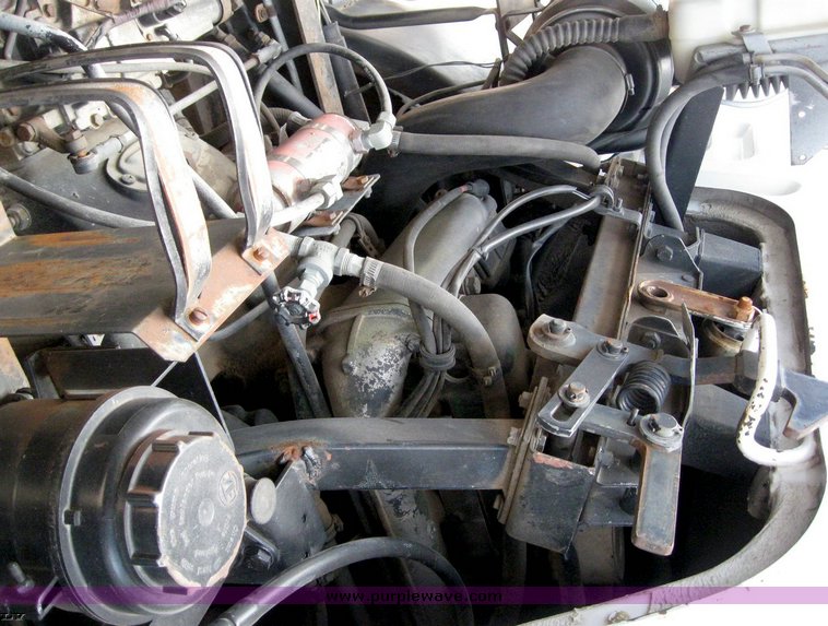 image for item 8884 1986 Volvo Mac F613 rollback with winch