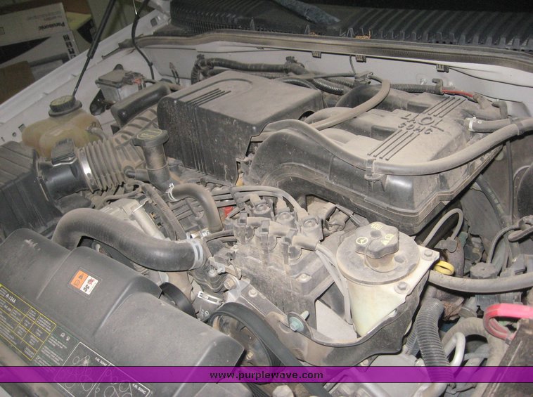 image for item 8979 2002 Ford Explorer XLS