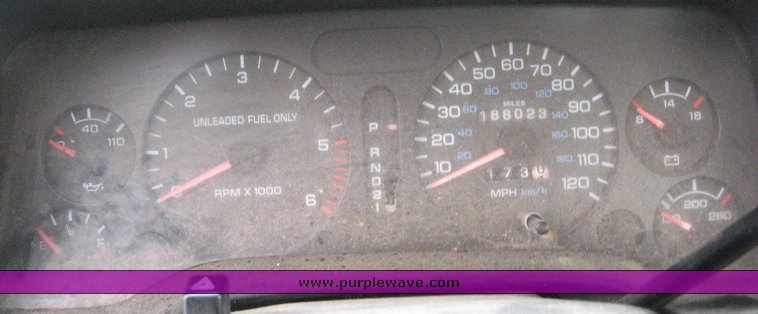 image for item 8981 1995 Dodge Ram 1500 pickup truck