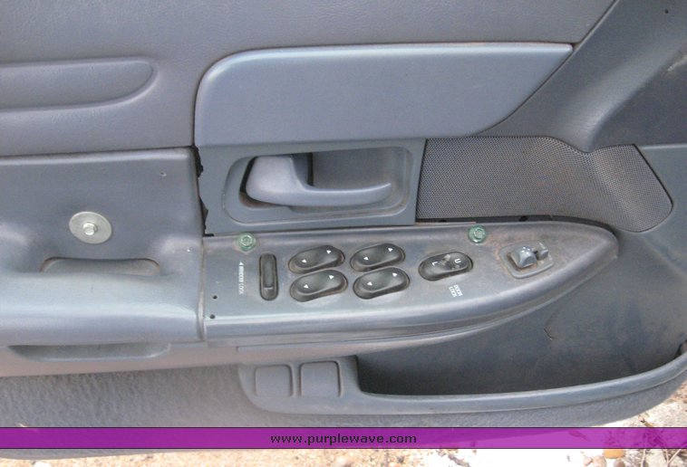 image for item 8988 1997 Ford Crown Victoria Police Interceptor