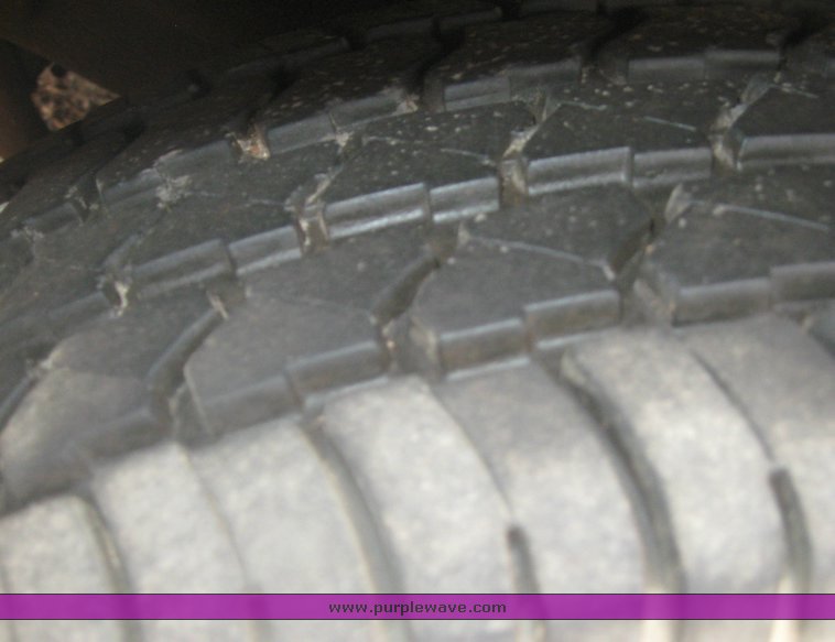 image for item 8988 1997 Ford Crown Victoria Police Interceptor