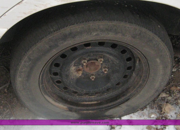 image for item 8988 1997 Ford Crown Victoria Police Interceptor