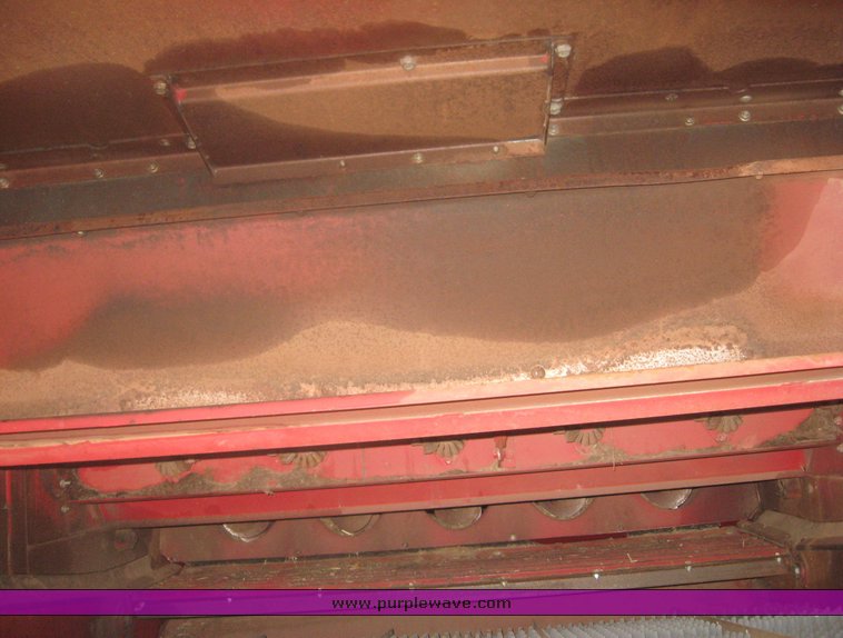 image for item 3810 1999 Case IH 2388 combine