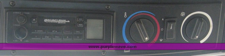 image for item 3810 1999 Case IH 2388 combine