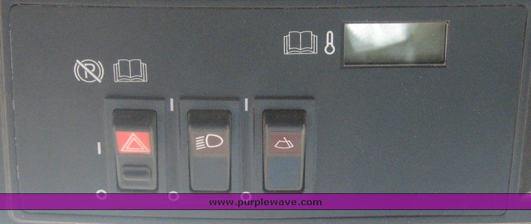 image for item 3810 1999 Case IH 2388 combine