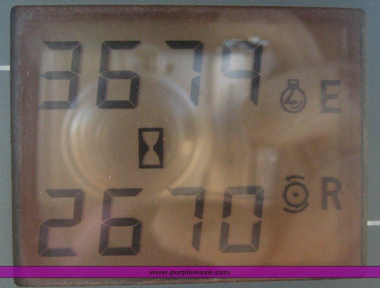 image for item 3810 1999 Case IH 2388 combine