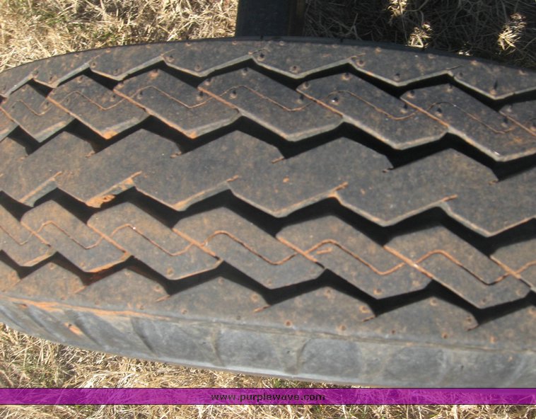 image for item 3811 Stud King MD38 header trailer trailer