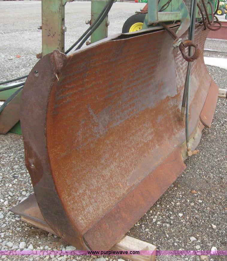 image for item 6839 John Deere dozer blade
