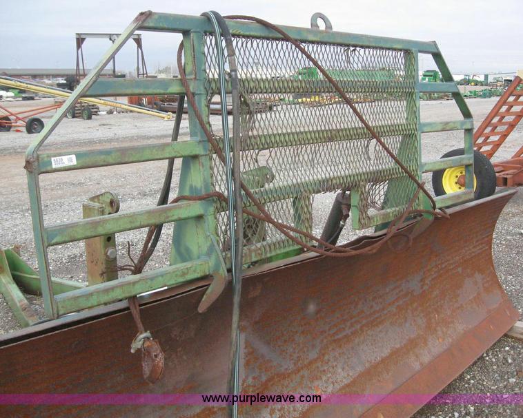 image for item 6839 John Deere dozer blade