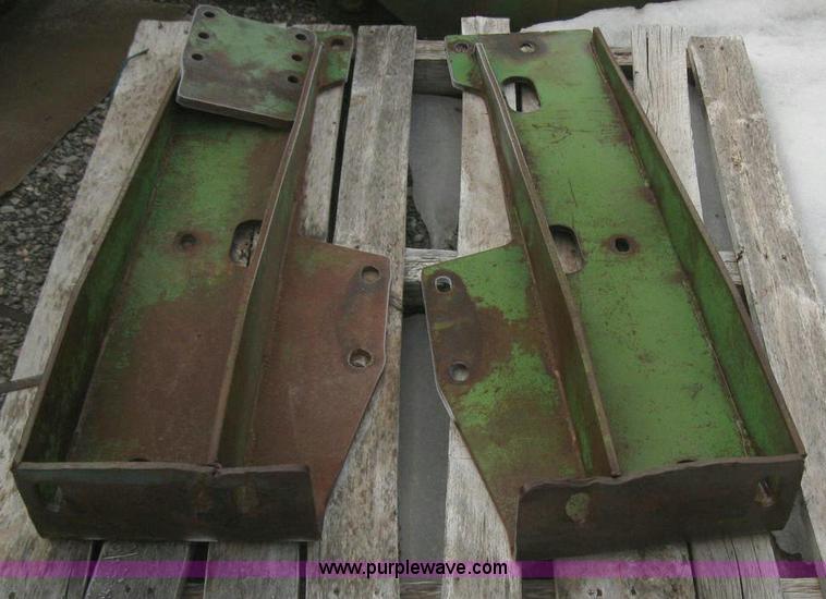 image for item 6839 John Deere dozer blade