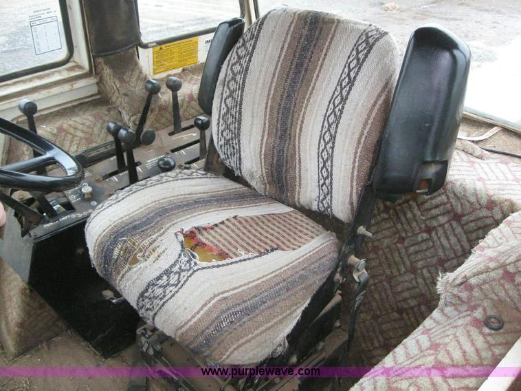 image for item 6842 1979 Case 2590 tractor