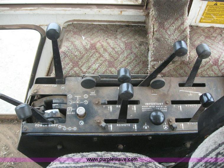 image for item 6842 1979 Case 2590 tractor