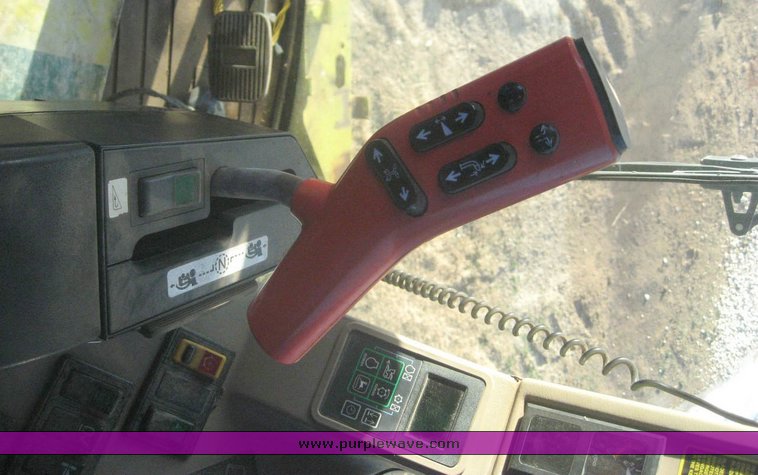 image for item 8995 2000 John Deere 6950 forage harvester