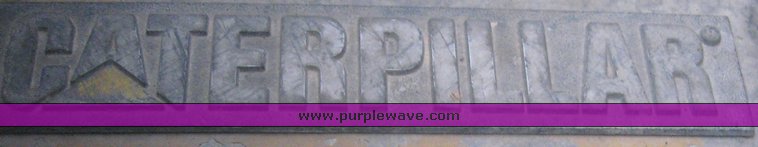 image for item 8998 1992 Peterbilt Conventional 377 semi truck with sleeper