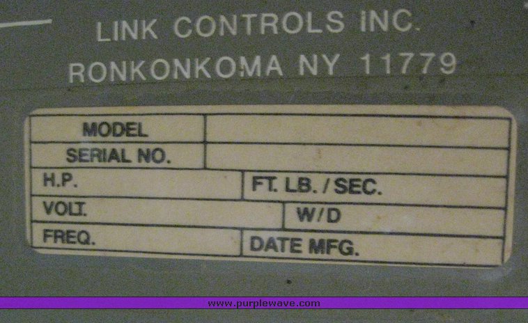 image for item 6861 14' x 10' garage door