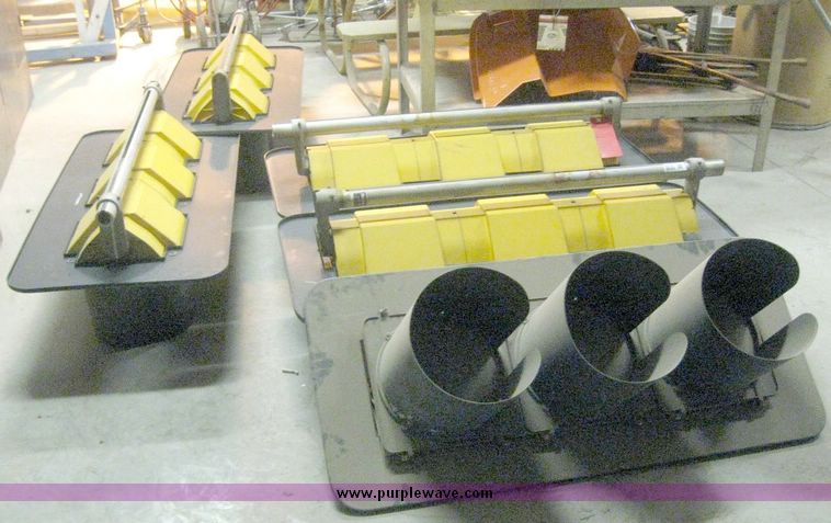 image for item 6876 (5) Astro traffic lights