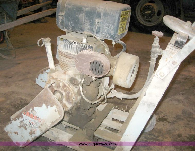 image for item 6879 Target concrete saw