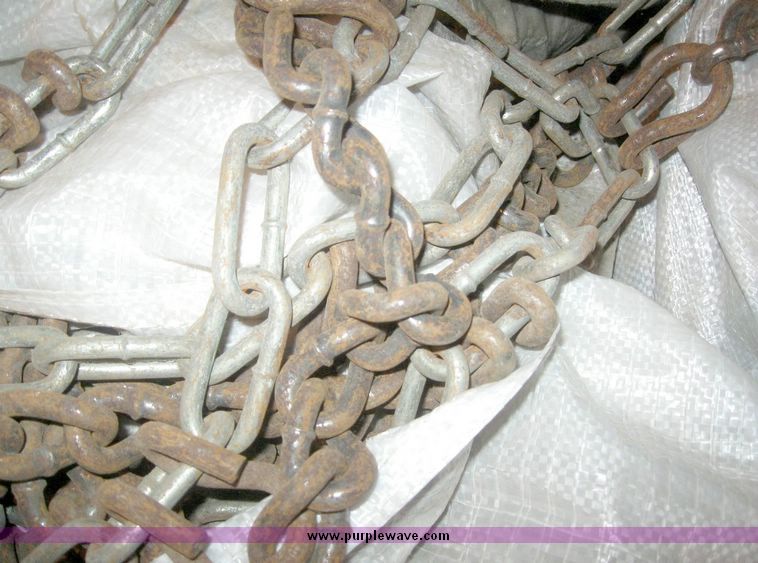image for item 6880 (12) pairs of 11" x 24.5" tire chains