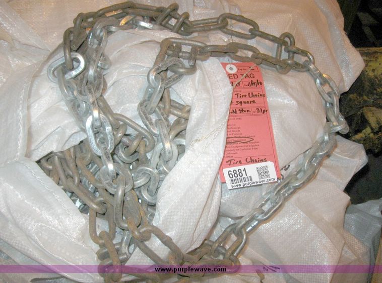 image for item 6881 (31) pairs of 11" x 20" tire chains