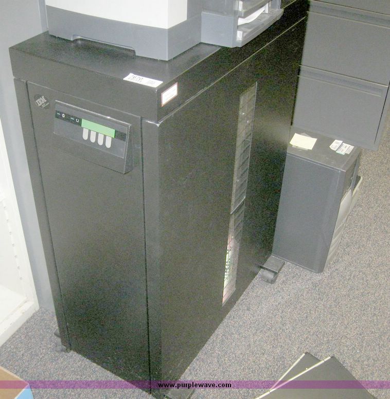 image for item 7670 IBM 3995 C62 optical library