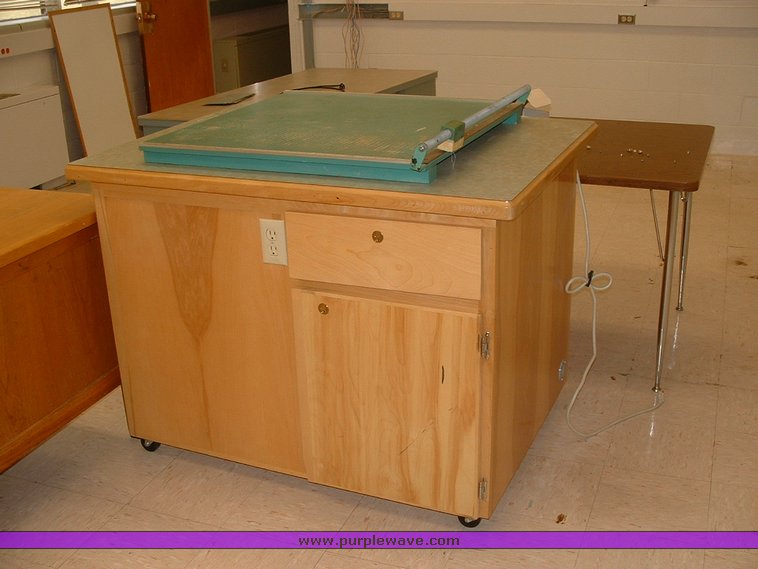 image for item 1000 Large assortment of office items