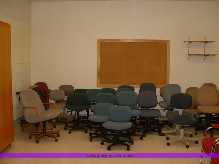 image for item 1000 Large assortment of office items