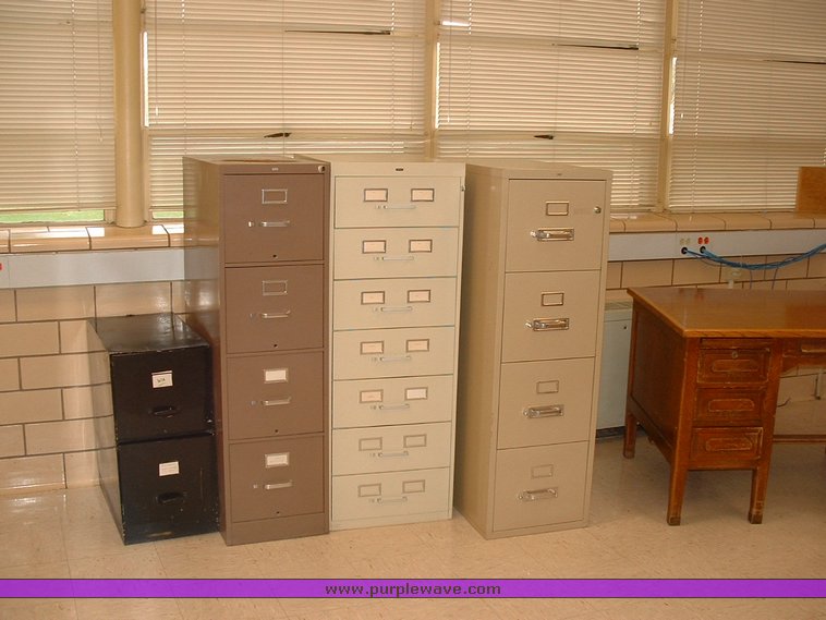 image for item 1000 Large assortment of office items