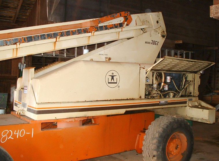 image for item 1006 1984 JLG 70GX boom lift