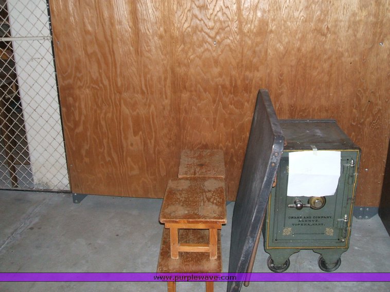 image for item 1012 Large assortment of furniture, office supplies, appliances, electronics, and household items