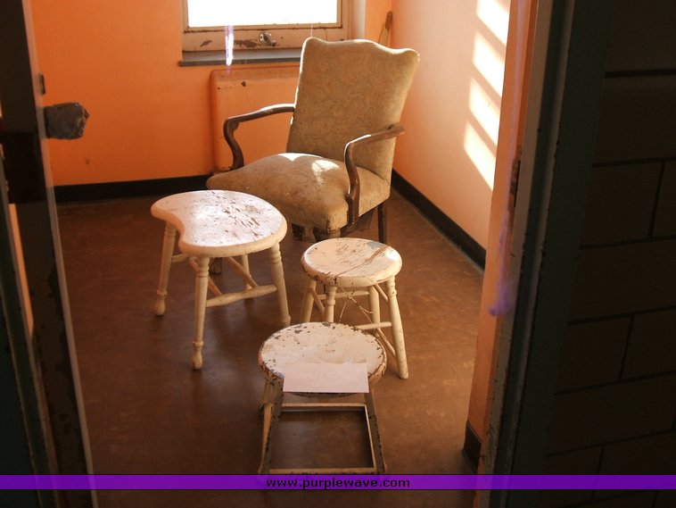 image for item 1012 Large assortment of furniture, office supplies, appliances, electronics, and household items