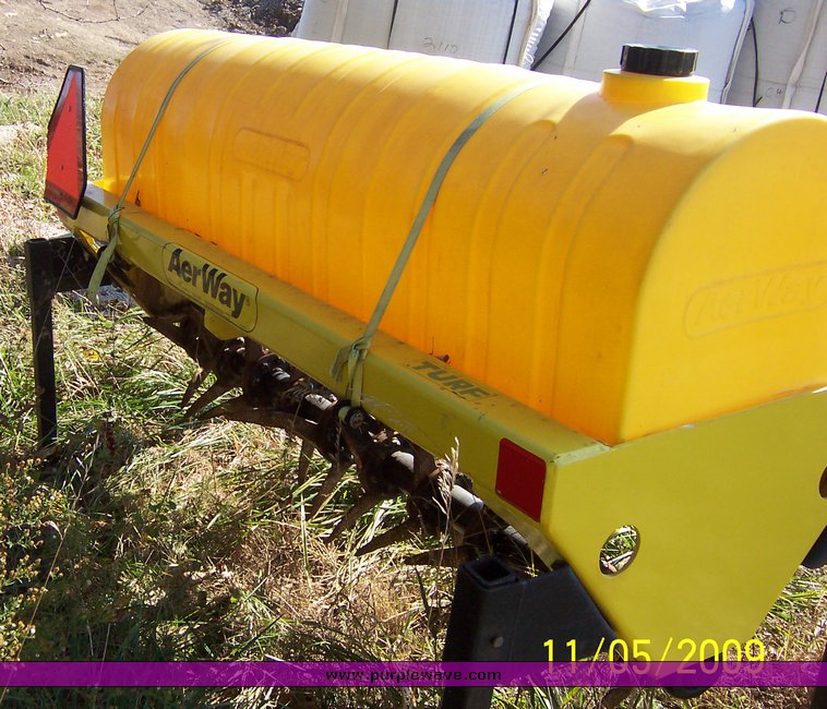 image for item 1109 AerWay 6' aerator