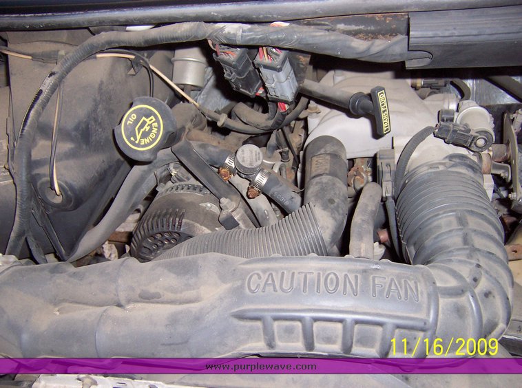 image for item 1125 1995 Ford Aerostar
