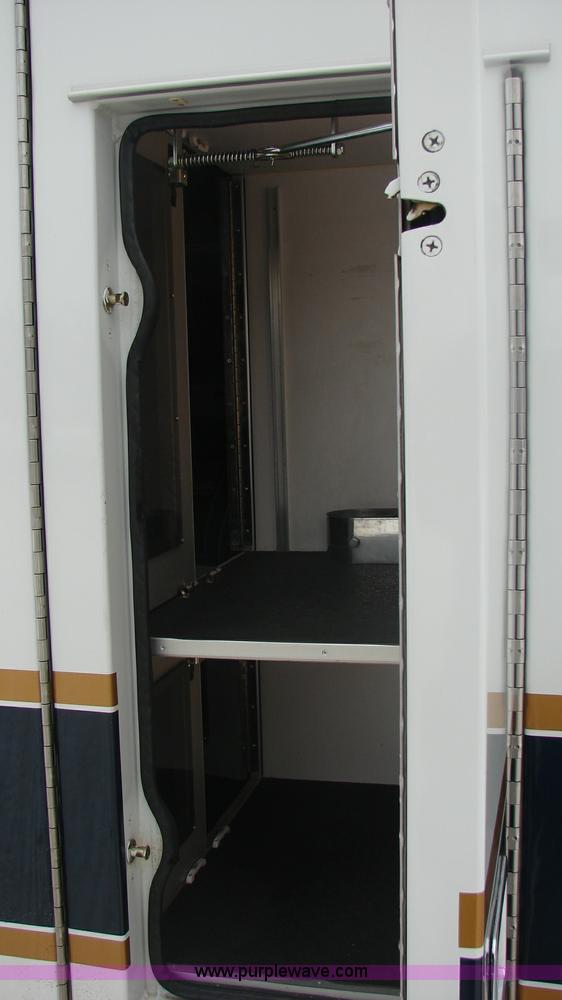 image for item 3145 1998 Ford E-450 Super Duty RV Medtec ambulance