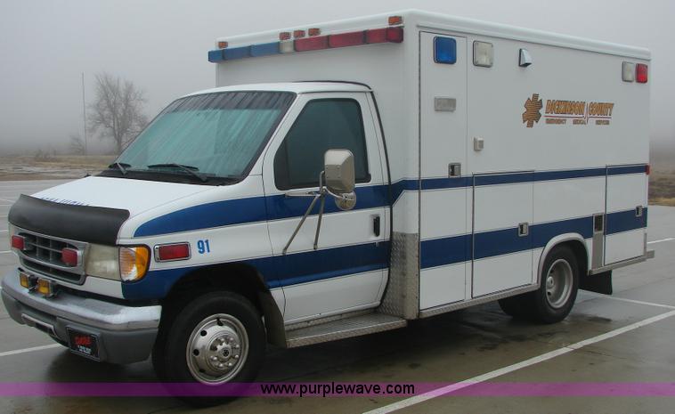 image for item 3146 1997 Ford E-350 McCoy Miller ambulance