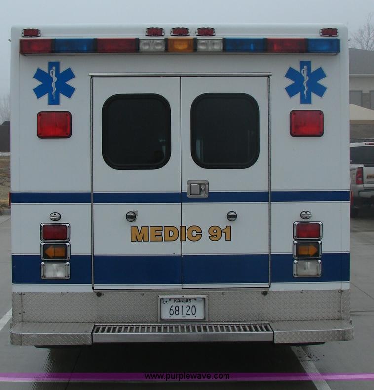 image for item 3146 1997 Ford E-350 McCoy Miller ambulance