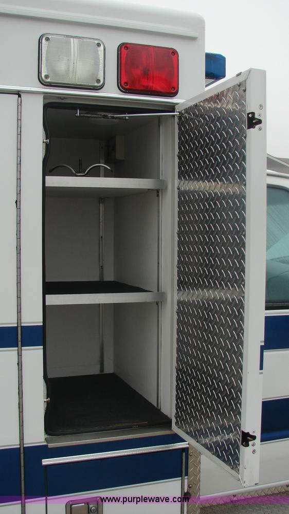 image for item 3146 1997 Ford E-350 McCoy Miller ambulance