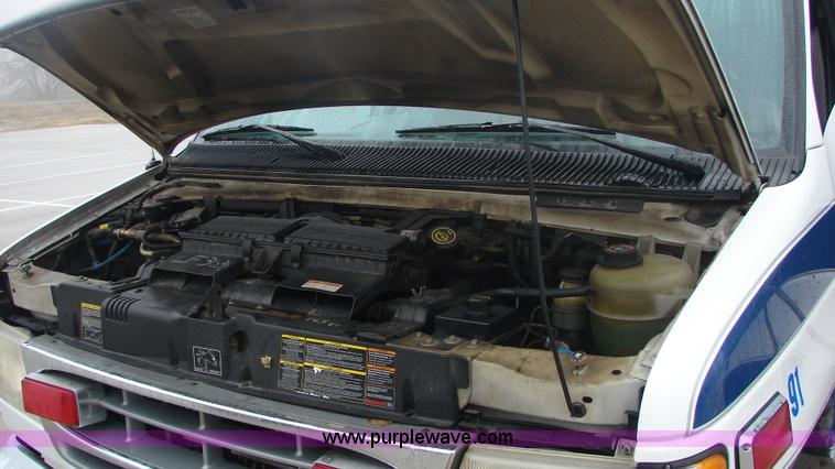 image for item 3146 1997 Ford E-350 McCoy Miller ambulance