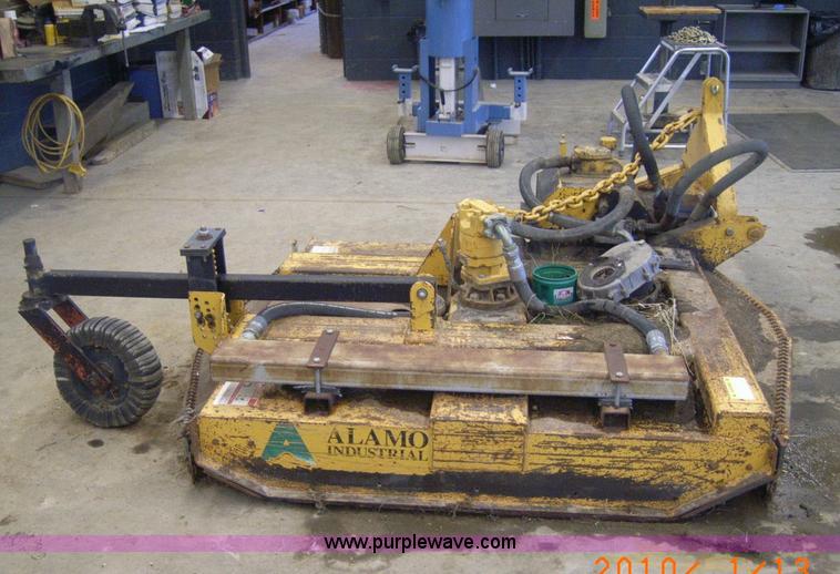 image for item 3147 Alamo offset mower