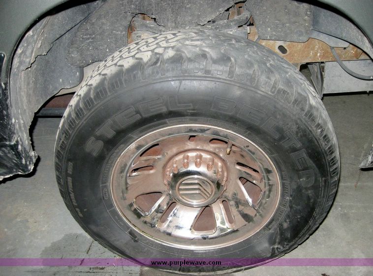 image for item 3184 1999 Mercury Mountaineer
