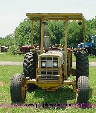 image for item 3333 1974 International 2400B tractor